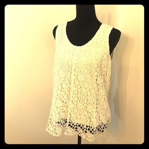 White, lacy tank top